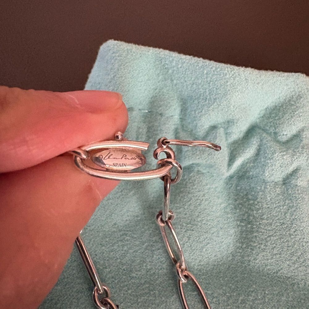 Tiffany and Co. Solid Heart Bracelet - Picture 2 of 4